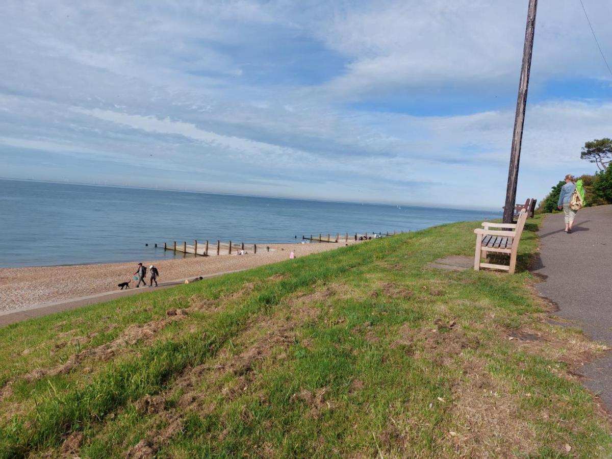 Inviting 1-Bed Apartment In Herne Bay Eksteriør billede
